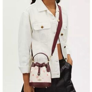 Coach Dempsey Drawstring Bucket Bag